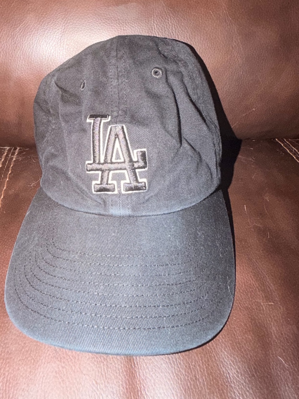 Los Angeles LA Embroidered Logo Black Baseball Cap - Unbranded